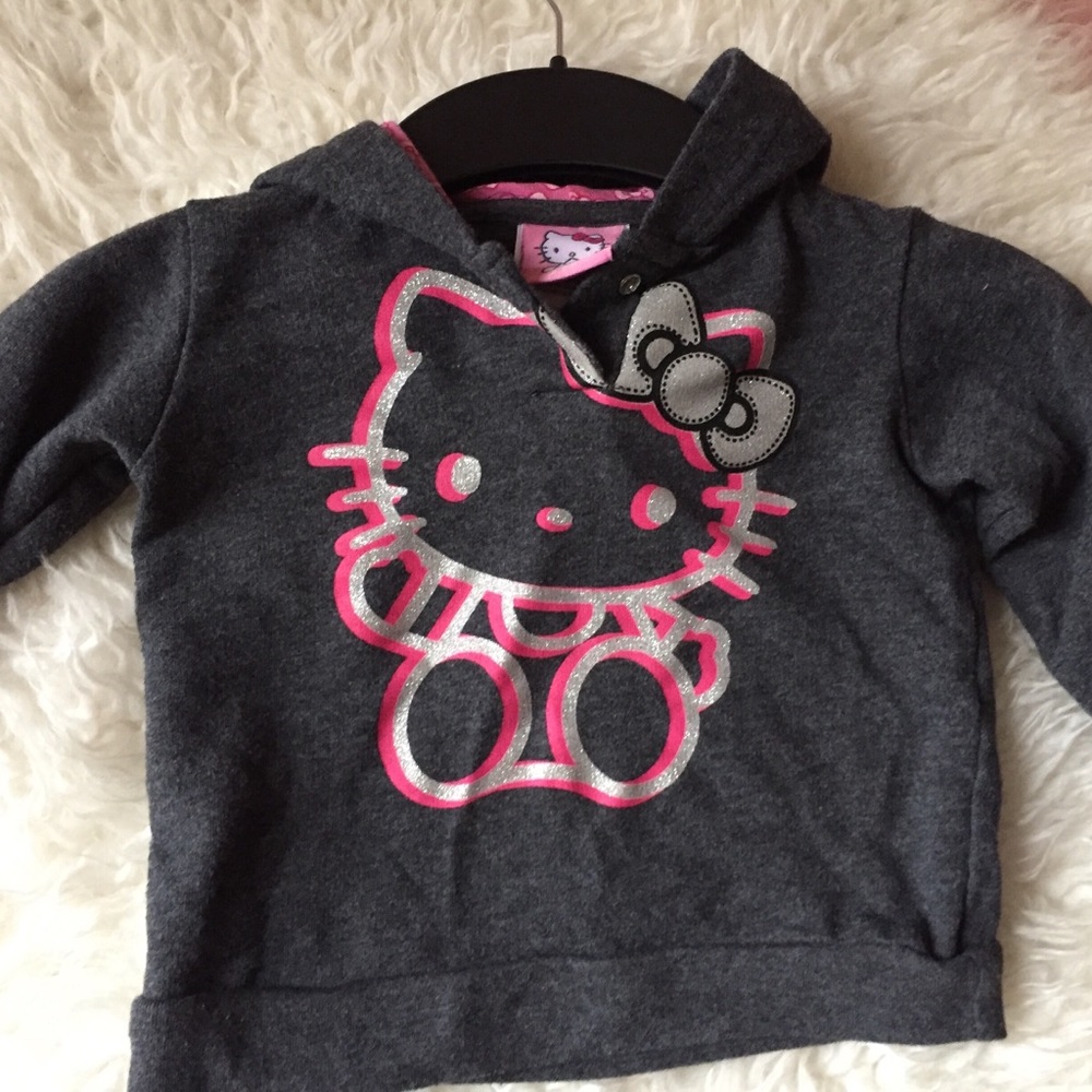 Hello Kitty sweater size 18m
